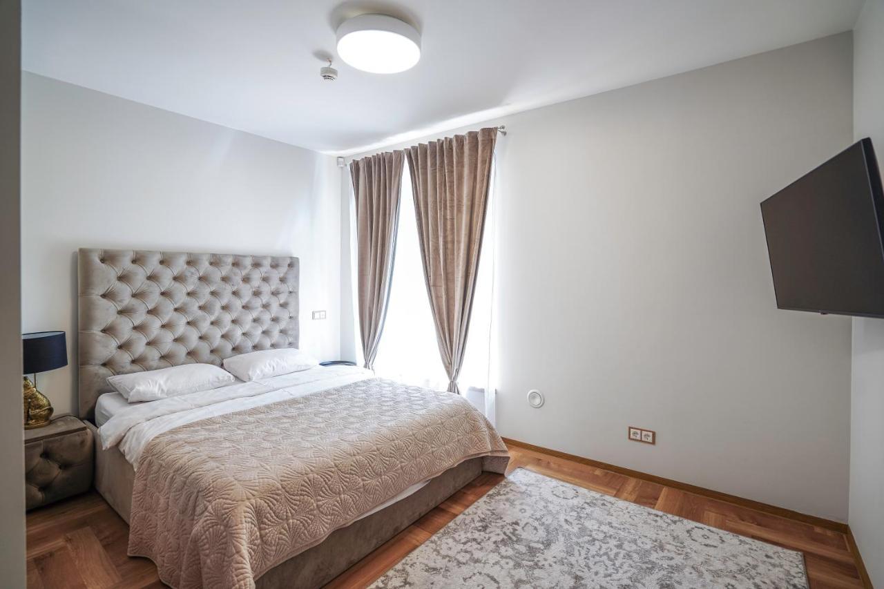 Exclusive Oldnew Apartments In City Center Panevėžys Buitenkant foto